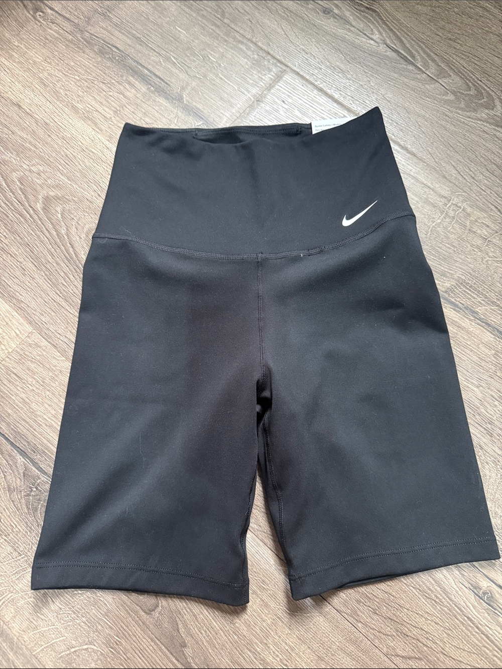 Women’s Brand New NWT Nike Black High-Rise Bike Shorts with Swoosh